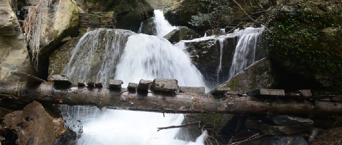 Jana Waterfall, Manali